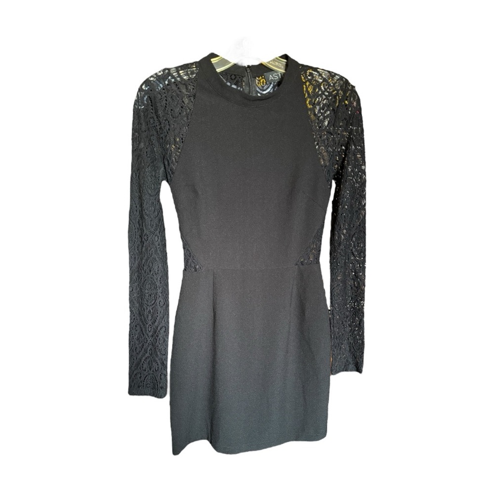 ASTR Long Sleeve Lace Cocktail Summer Dress - Picture 5 of 7